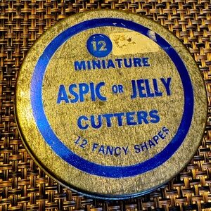 Veritas Miniature Aspic or Jelly Cutter Set